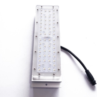 खरीदें 50W SMD 3030 मॉड्यूल एलईडी लेंस, 56 इन 1 एलईडी स्ट्रीट लाइट लेंस ऑप्टिकल ग्रेड पीसी लेंस ऑनलाइन निर्माण