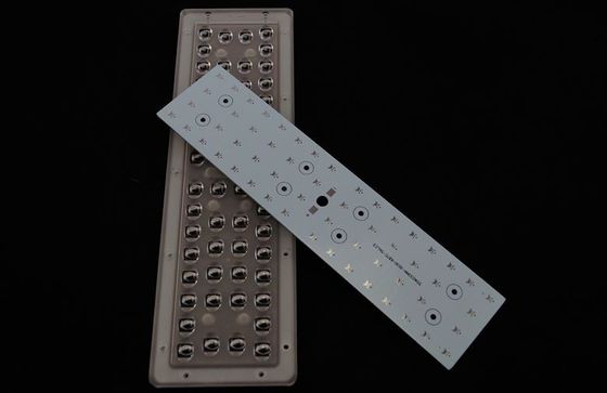 रोड लैंप के लिए हाई पावर एलईडी / एलईडी स्ट्रीट लाइट घटकों के लिए ऑप्टिकल लेंस