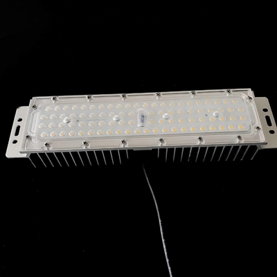 160lm / W 50w एलईडी स्ट्रीट लाइट मॉड्यूल SMD 3030 पीसी सामग्री
