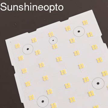 150W SMD 3030 LED PCB बोर्ड 91% ट्रांसमिटेंस ऑप्टिक्स ऐरे लेंस LED स्ट्रीट लाइट मॉड्यूल के लिए