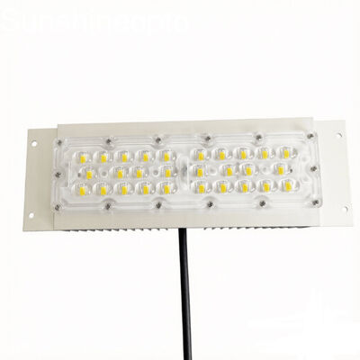 158×103° ऑप्टिकल लेंस 48V हाई पावर रोड लाइटिंग समाधान के साथ 28PCS 7070 LED स्ट्रीट लाइट मॉड्यूल